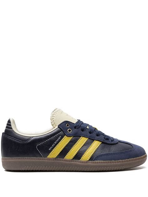 adidas schoenen roze blauw|Adidas samba schoenen.